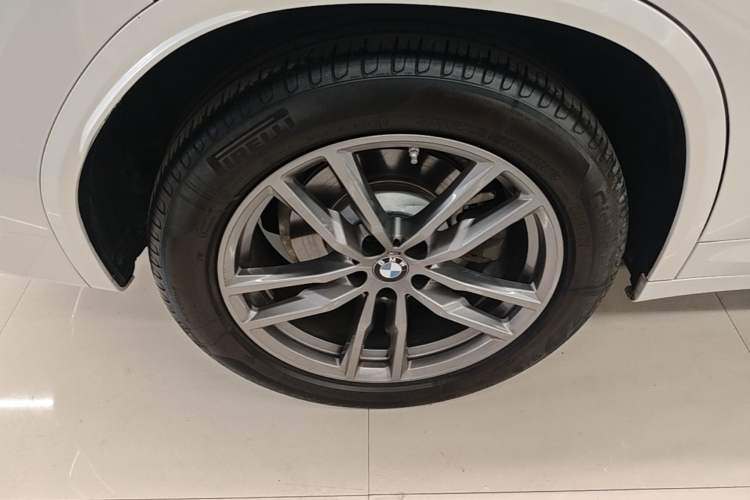 Used BMW X3 2019 xDrive28i M Sport Package Right Rear Wheel Hub