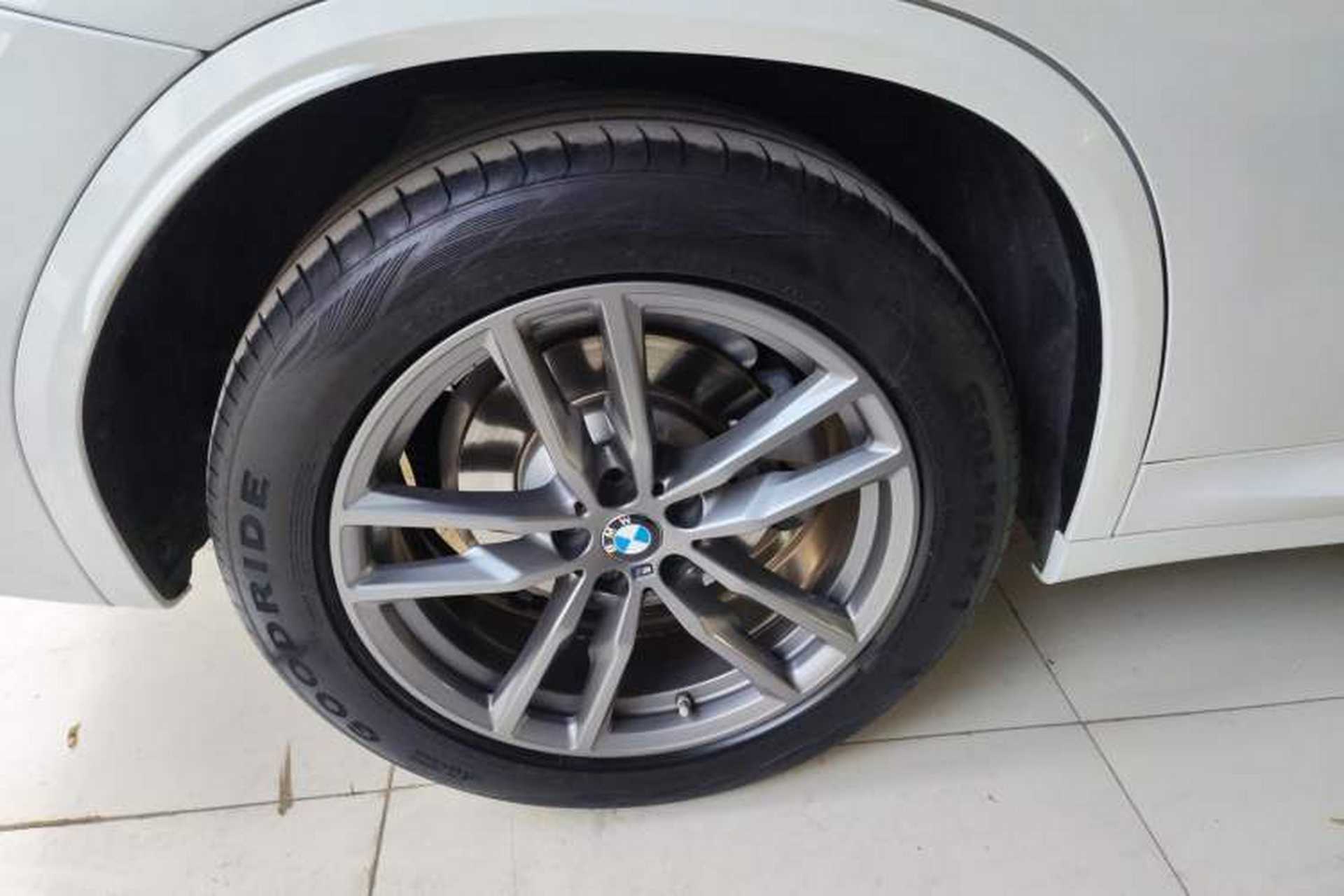 Used BMW X3 2019 xDrive30i Leading Model M Sport Package Right Rear Wheel Hub