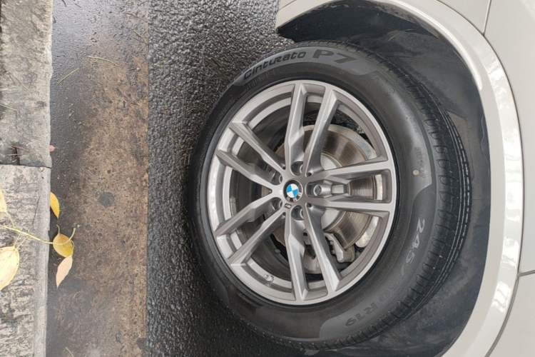 Used BMW X3 2019 xDrive28i M Sport Package Right Rear Wheel Hub