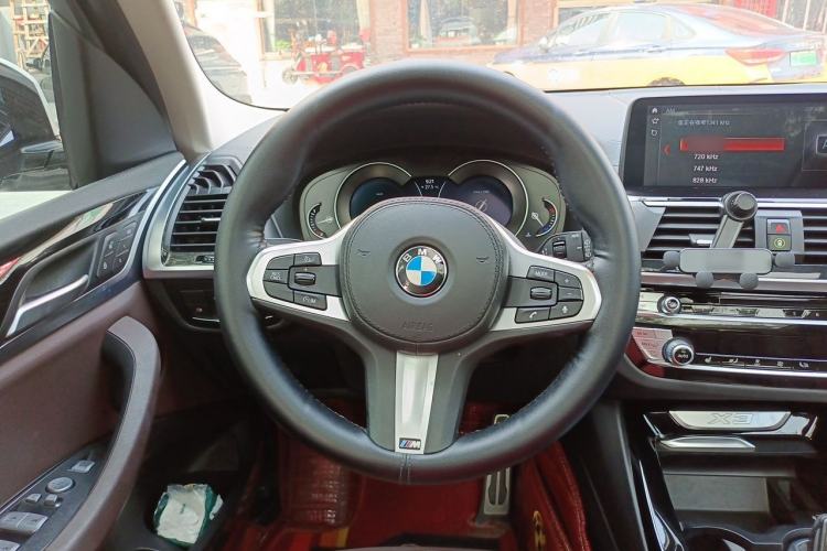Used BMW X3 2019 xDrive25i M Sport Package Steering Wheel