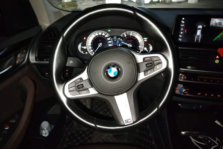 Used BMW X3 2019 xDrive25i M Sport Package Steering Wheel