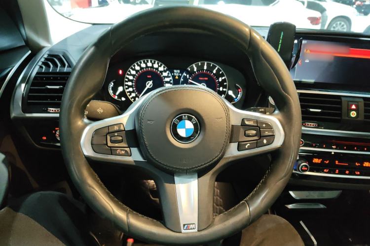 Used BMW X3 2019 xDrive25i M Sport Package Steering Wheel