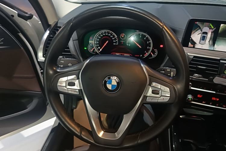 Used BMW X3 2019 xDrive28i Luxury Package Steering Wheel
