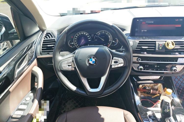 Used BMW X3 2019 xDrive25i Luxury Package Steering Wheel