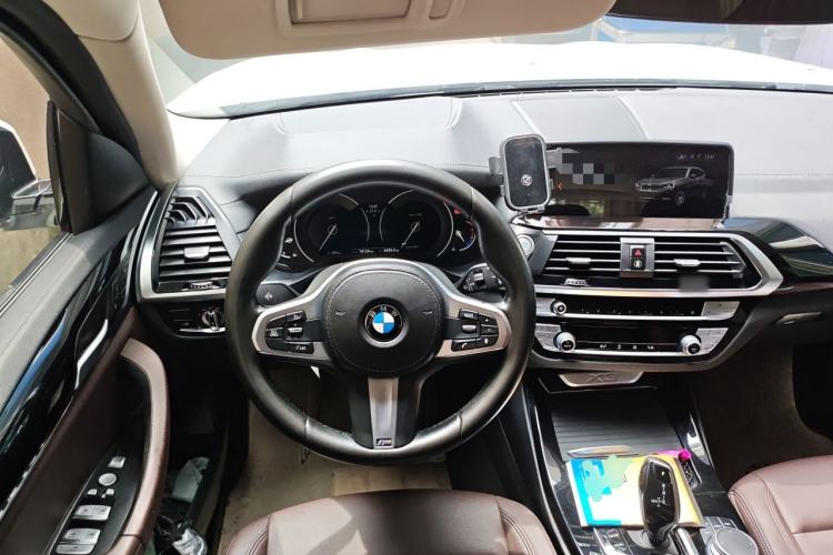 Used BMW X3 2019 xDrive25i M Sport Package Steering Wheel