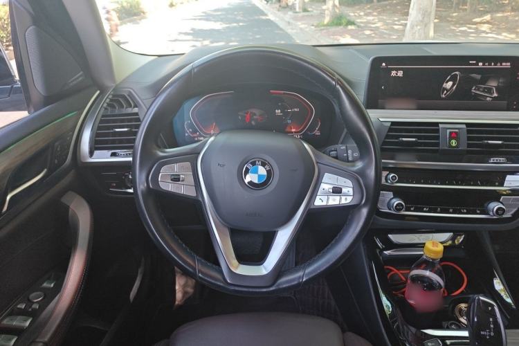 Used BMW X3 2019 xDrive28i Luxury Package Steering Wheel