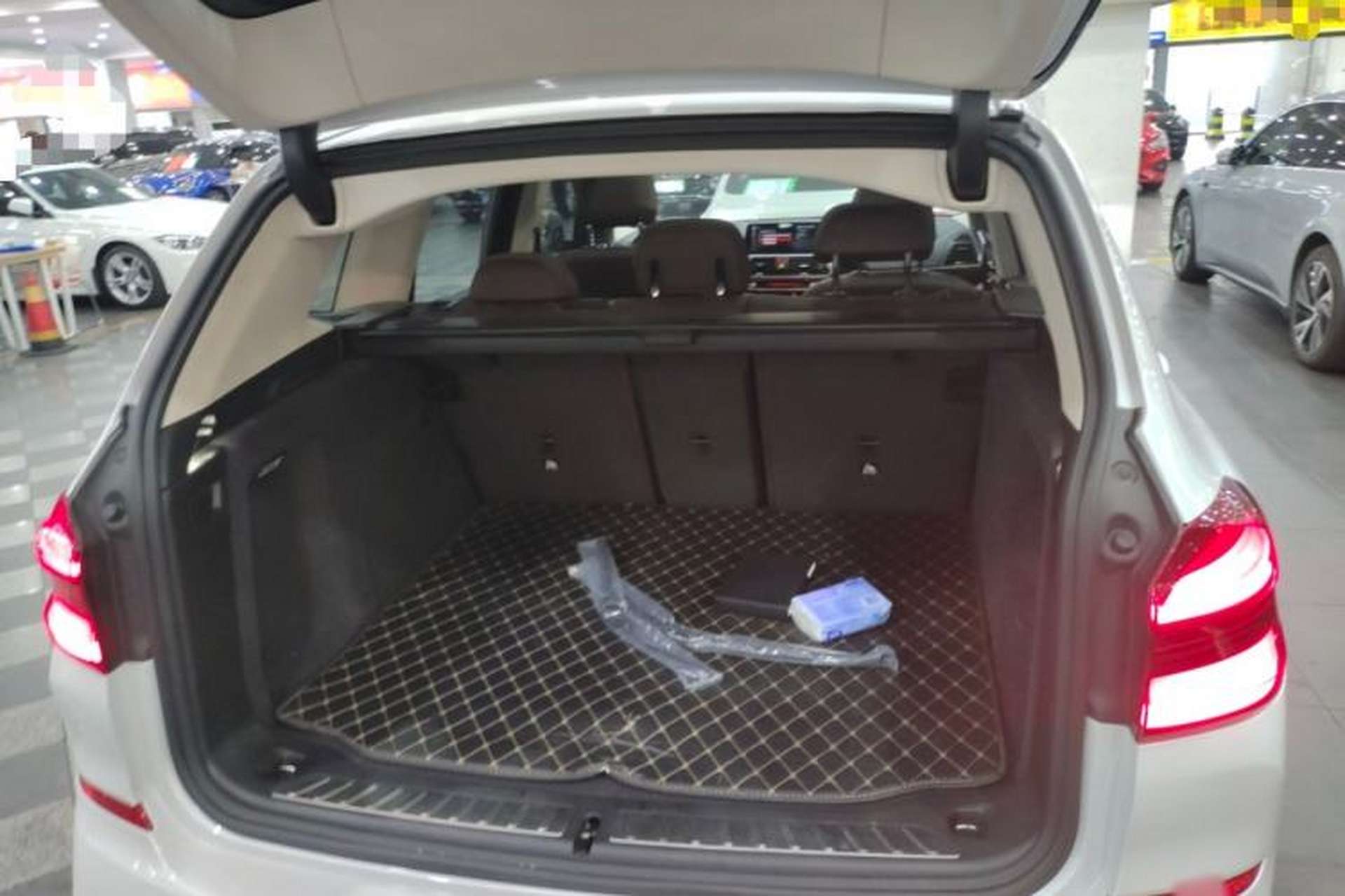 Used BMW X3 2019 xDrive25i M Sport Package Trunk