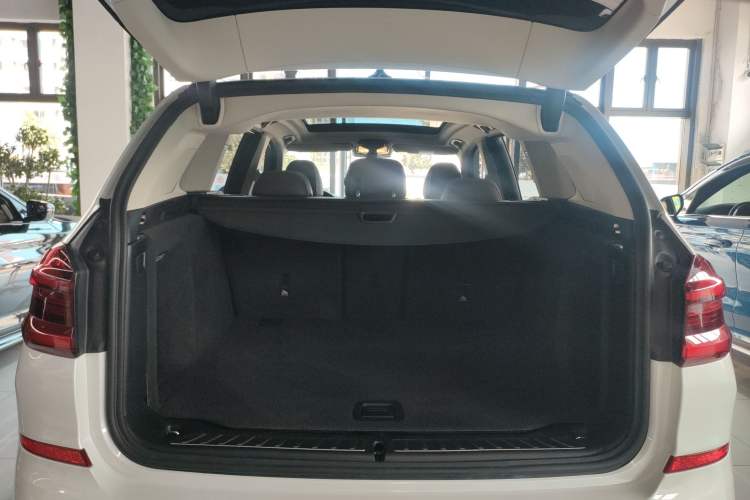 Used BMW X3 2019 xDrive28i M Sport Package Trunk
