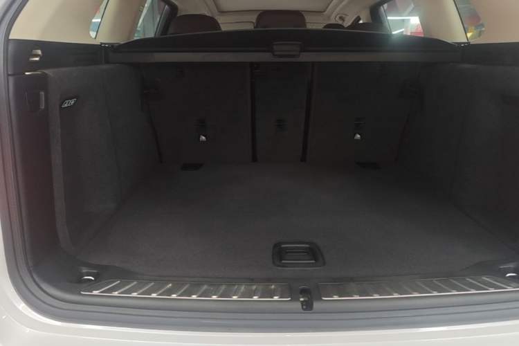 Used BMW X3 2019 xDrive28i M Sport Package Trunk