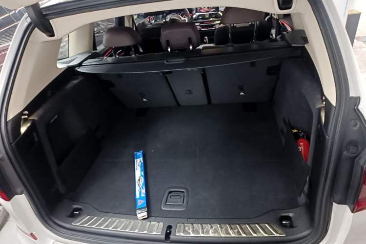 Used BMW X3 2019 xDrive28i M Sport Package Trunk