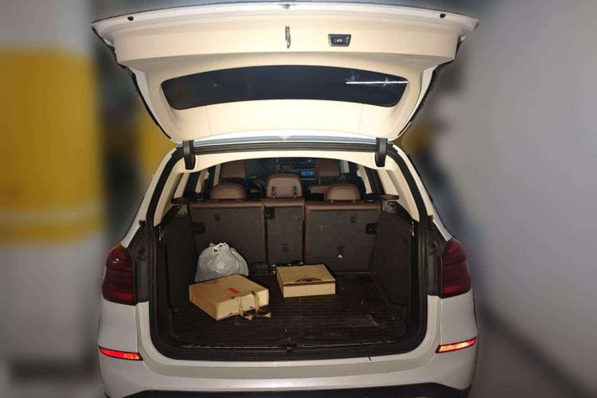 Used BMW X3 2019 xDrive25i Luxury Package Trunk