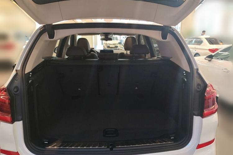 Used BMW X3 2019 xDrive28i M Sport Package Trunk