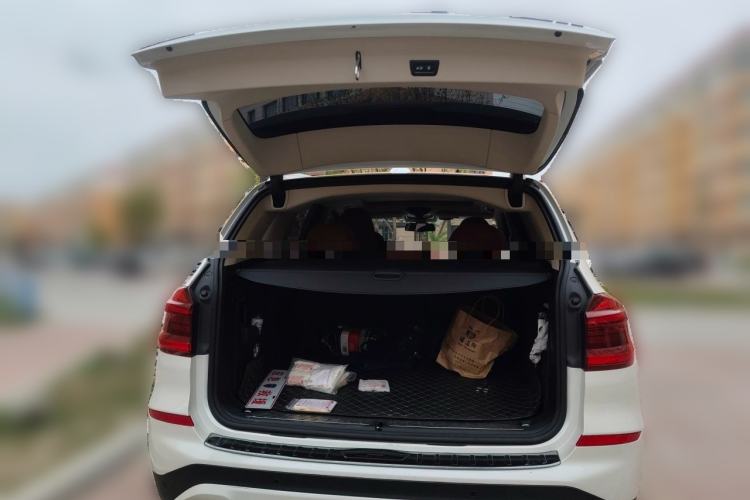 Used BMW X3 2019 xDrive25i Luxury Package Trunk