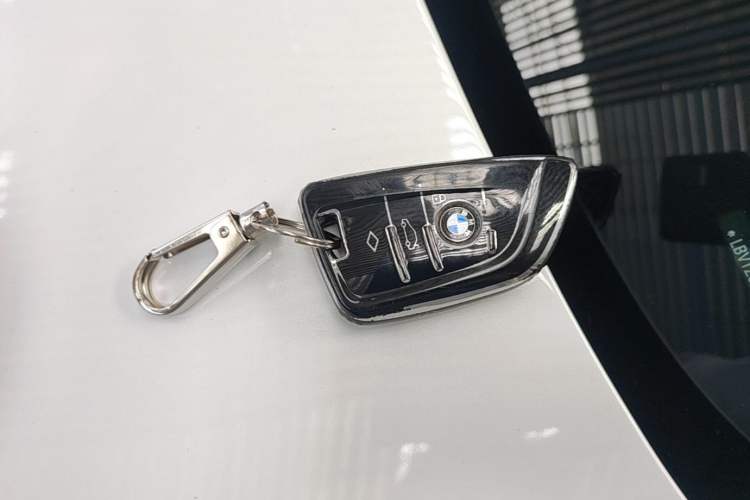 Used BMW X3 2019 xDrive28i Luxury Package Vehicle Key