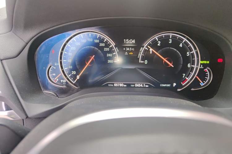 Used BMW X3 2019 xDrive30i Leading Model M Sport Package Odometer Close Up