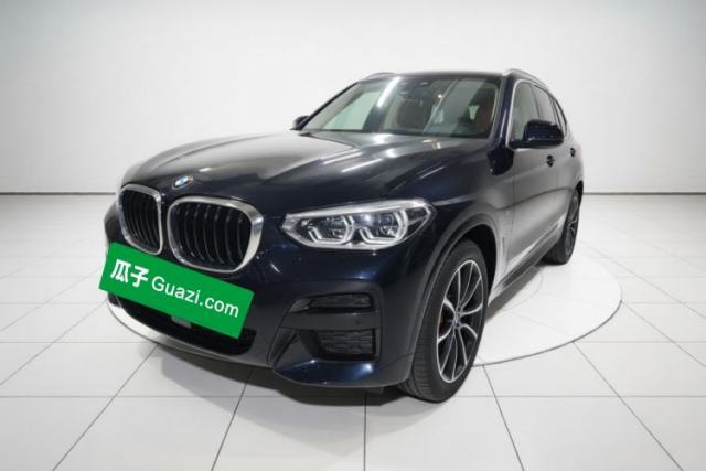 Ojetý BMW X3 2020 xDrive30i Luxury Model with M Sport Package