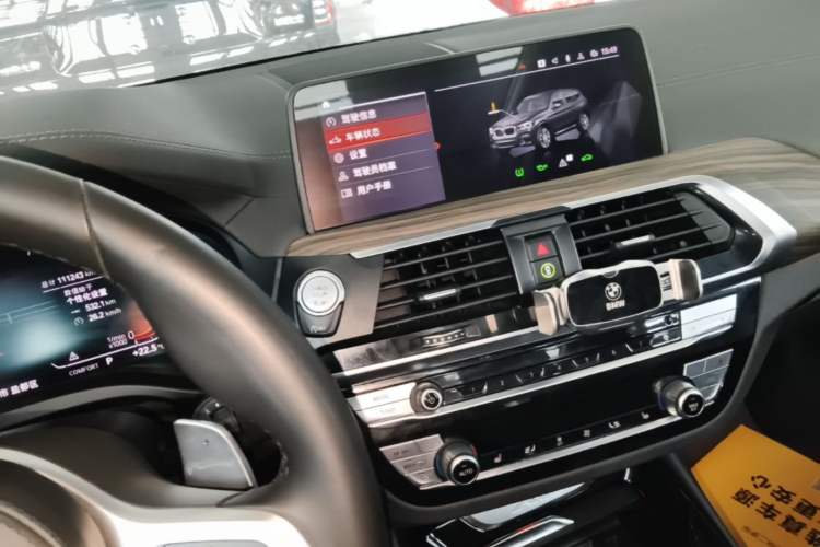 Used BMW X3 2020 xDrive28i M Sport Package Audio And AC Panel