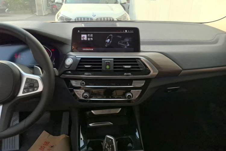 Used BMW X3 2020 xDrive28i M Sport Package Audio And AC Panel