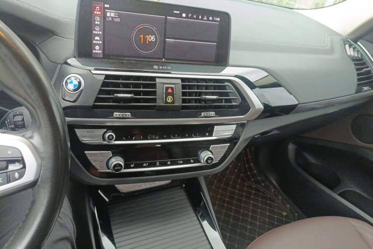 Used BMW X3 2020 xDrive25i M Sport Package Audio And AC Panel