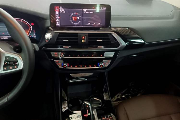 Used BMW X3 2020 xDrive25i M Sport Package Audio And AC Panel