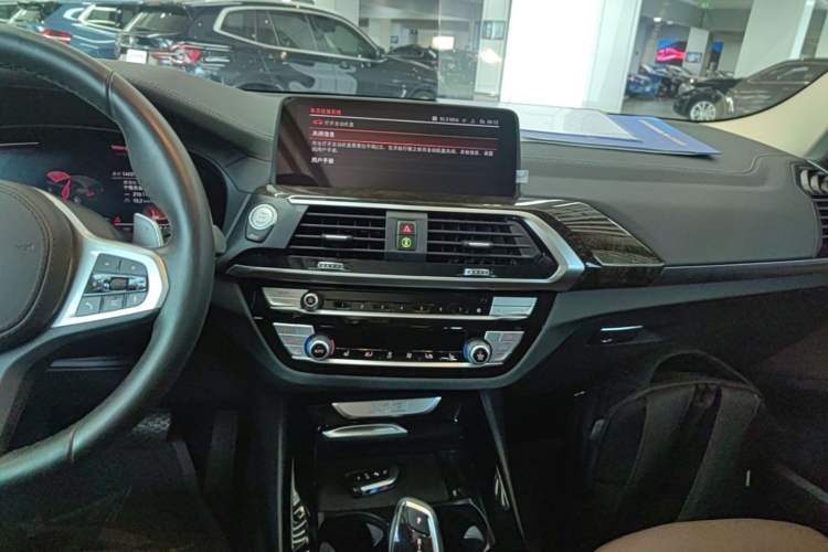Used BMW X3 2020 xDrive30i Luxury Model with M Sport Package Audio And AC Panel