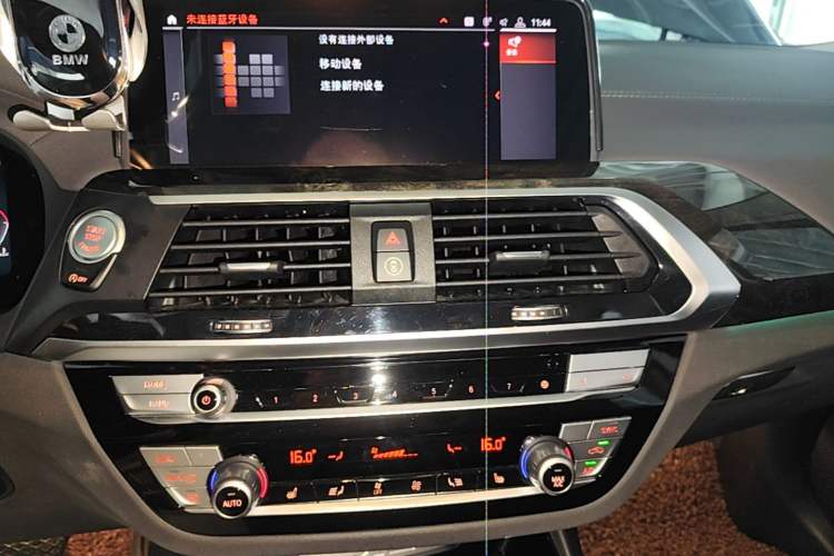Used BMW X3 2020 xDrive30i Luxury Model with M Sport Package Audio And AC Panel