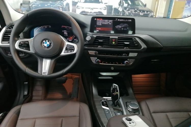 Used BMW X3 2020 xDrive25i M Sport Package Center Console