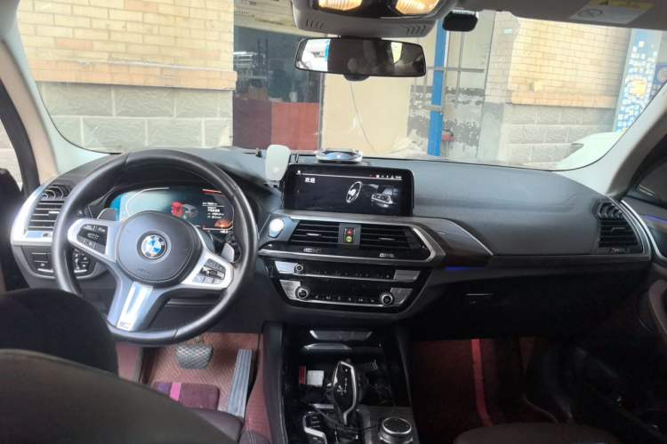 Used BMW X3 2020 xDrive28i M Sport Package Center Console