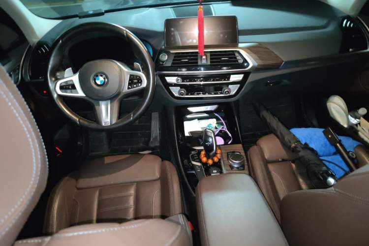 Used BMW X3 2020 xDrive28i M Sport Package Center Console