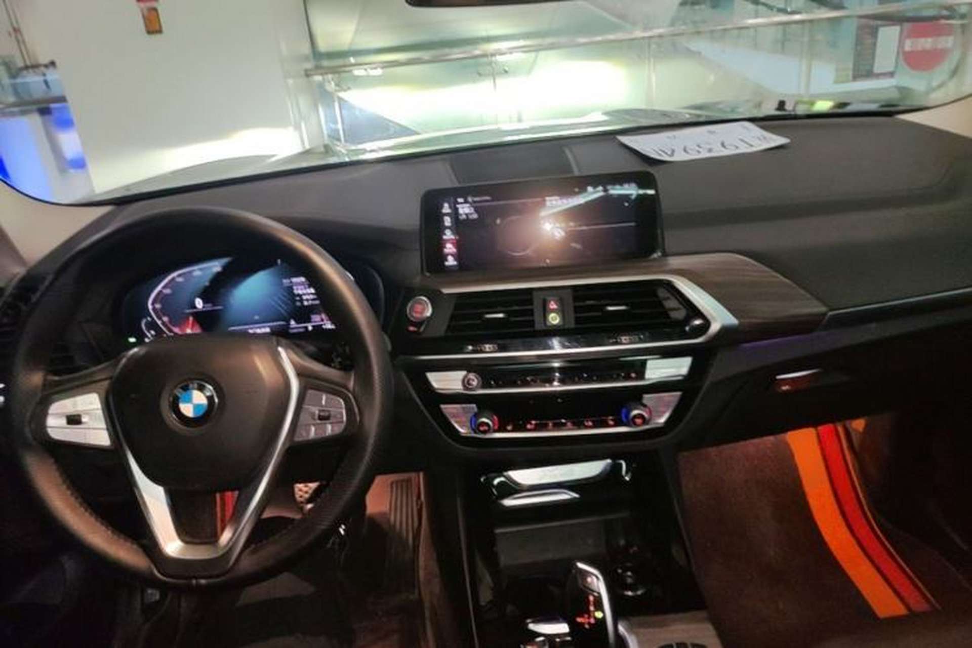 Used BMW X3 2020 xDrive28i Luxury Package Center Console