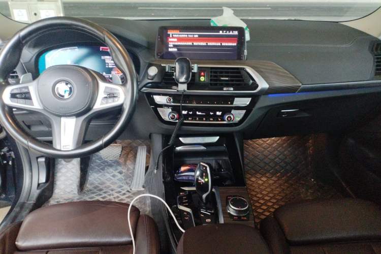 Used BMW X3 2020 xDrive28i M Sport Package Center Console