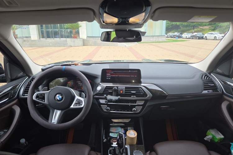 Used BMW X3 2020 xDrive30i Luxury Model with M Sport Package Center Console