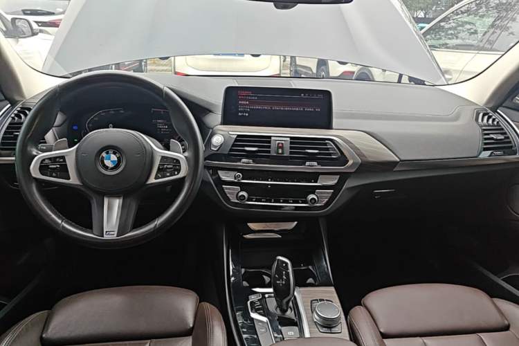Used BMW X3 2020 xDrive28i M Sport Package Center Console