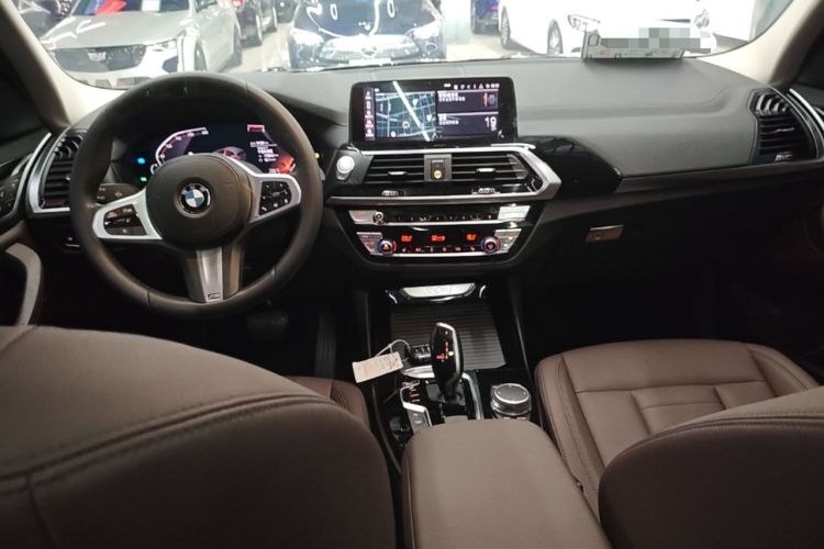 Used BMW X3 2020 xDrive25i M Sport Package Center Console
