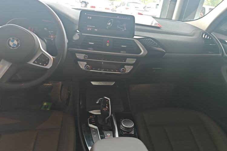 Used BMW X3 2020 xDrive25i M Sport Package Center Console