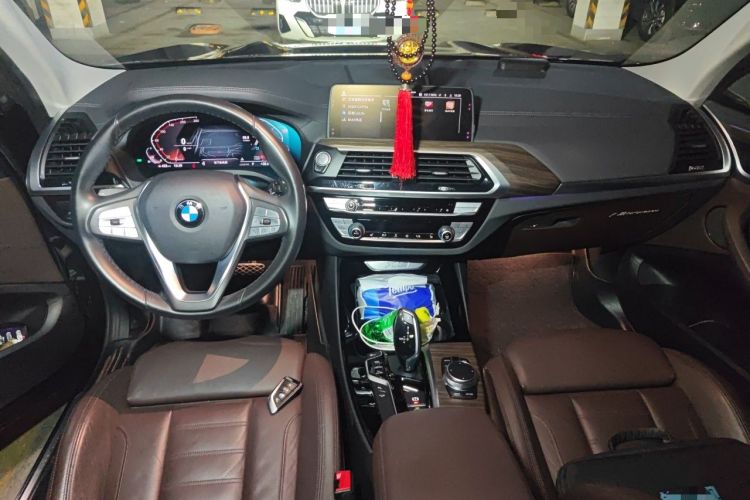 Used BMW X3 2020 xDrive28i Luxury Package Center Console