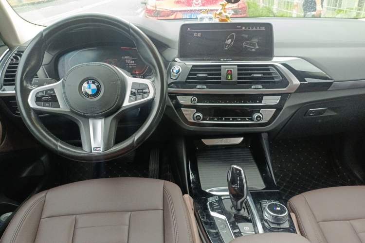 Used BMW X3 2020 xDrive25i M Sport Package Center Console
