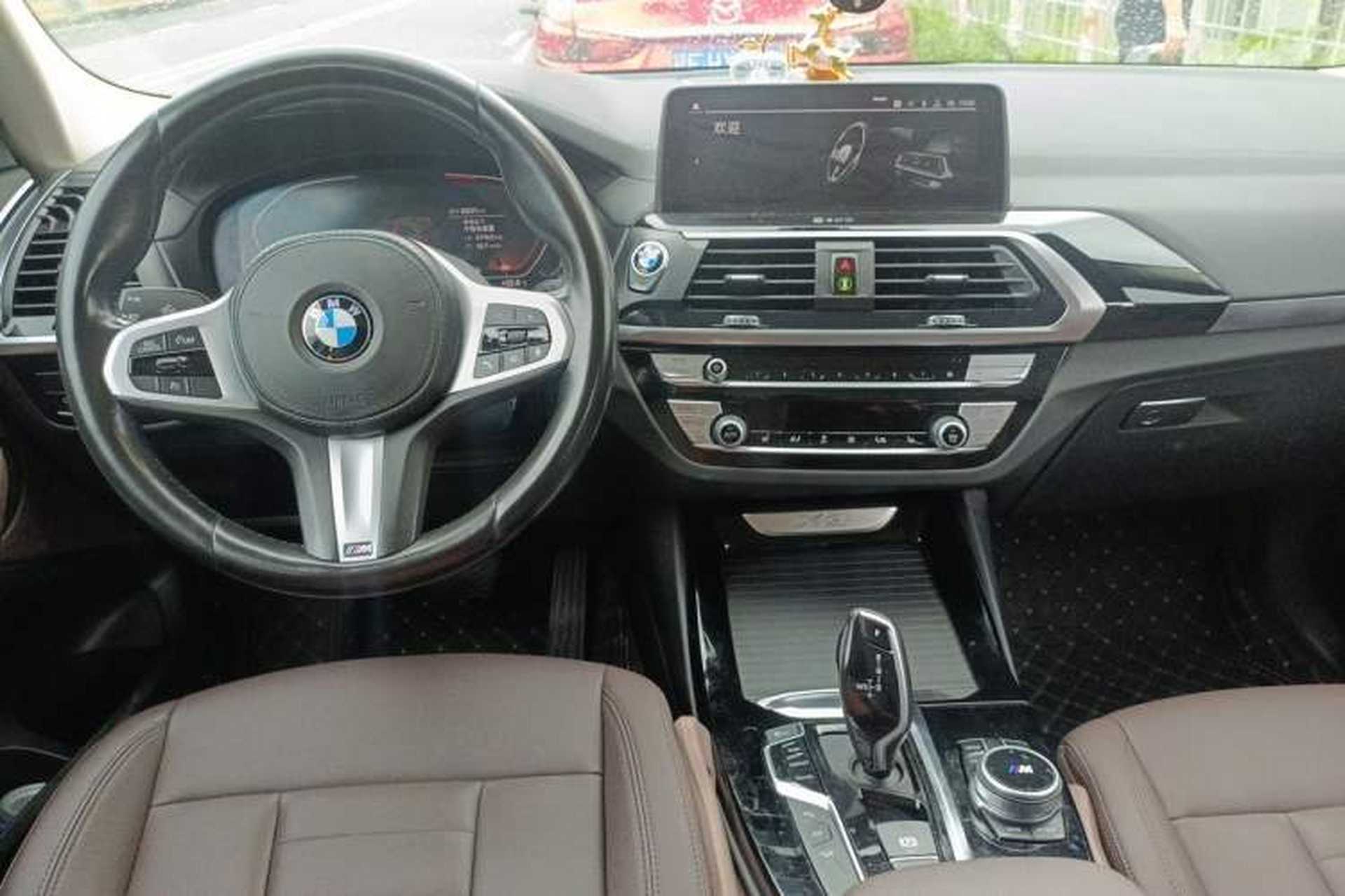 Used BMW X3 2020 xDrive25i M Sport Package Center Console