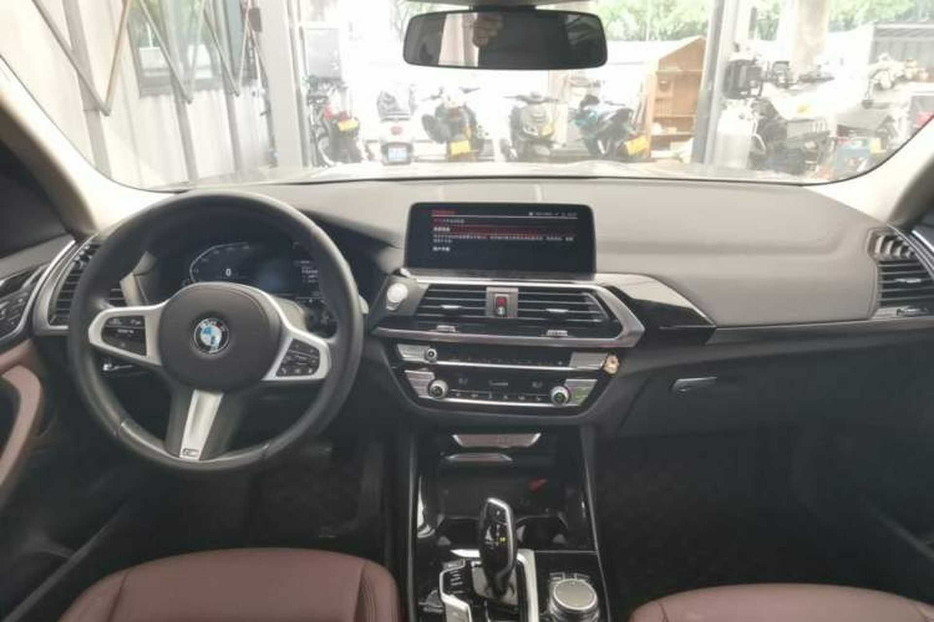 Used BMW X3 2020 xDrive25i M Sport Package Center Console