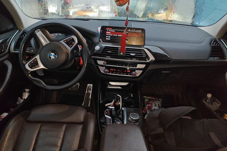 Used BMW X3 2020 xDrive30i Luxury Model with M Sport Package Center Console