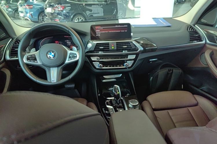 Used BMW X3 2020 xDrive30i Luxury Model with M Sport Package Center Console