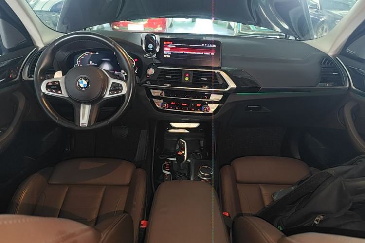 Used BMW X3 2020 xDrive30i Luxury Model with M Sport Package Center Console