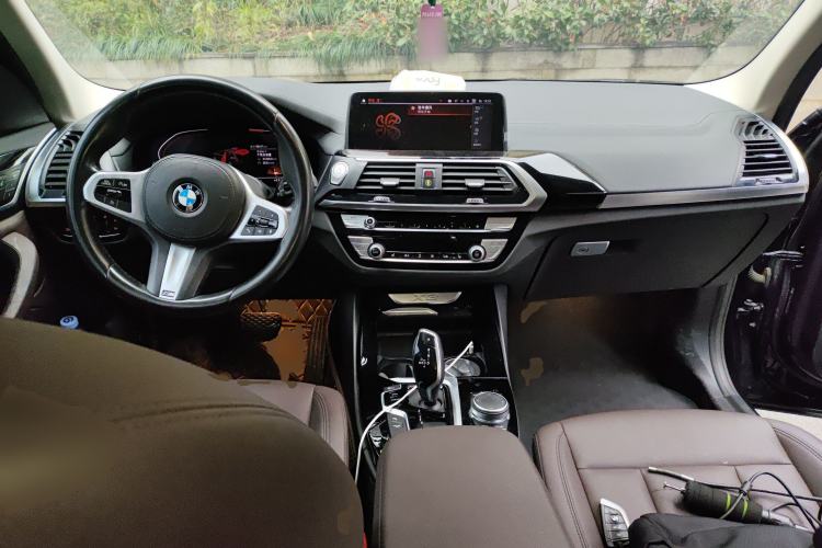 Used BMW X3 2020 xDrive25i M Sport Package Center Console
