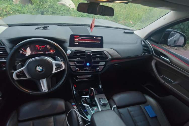 Used BMW X3 2020 xDrive28i M Sport Package Center Console