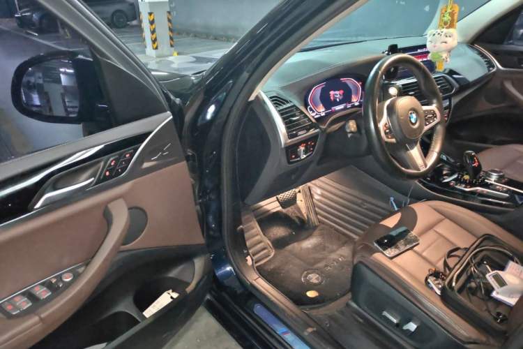 Used BMW X3 2020 xDrive25i M Sport Package Driver Seat
