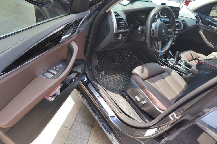 Used BMW X3 2020 xDrive25i M Sport Package Driver Seat