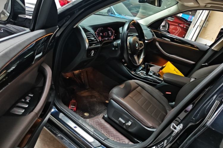 Used BMW X3 2020 xDrive25i M Sport Package Driver Seat