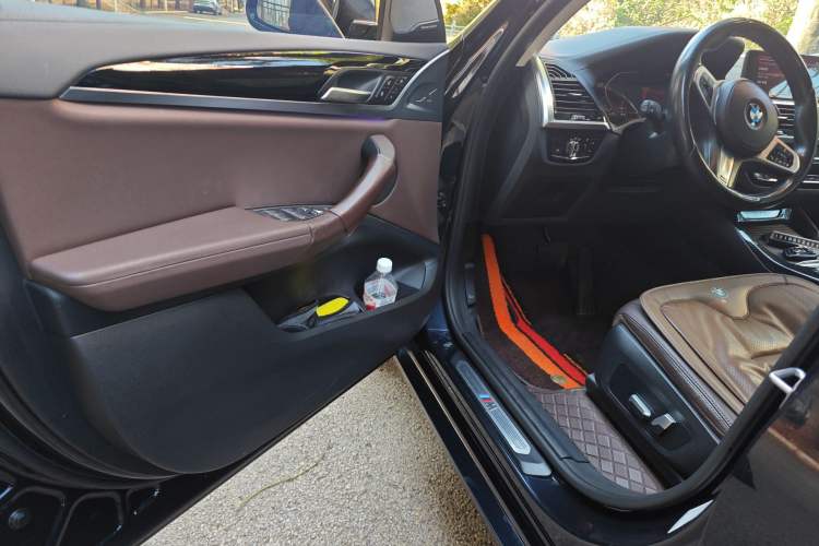 Used BMW X3 2020 xDrive25i M Sport Package Driver Seat