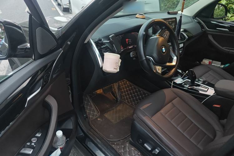 Used BMW X3 2020 xDrive25i Luxury Package Driver Seat