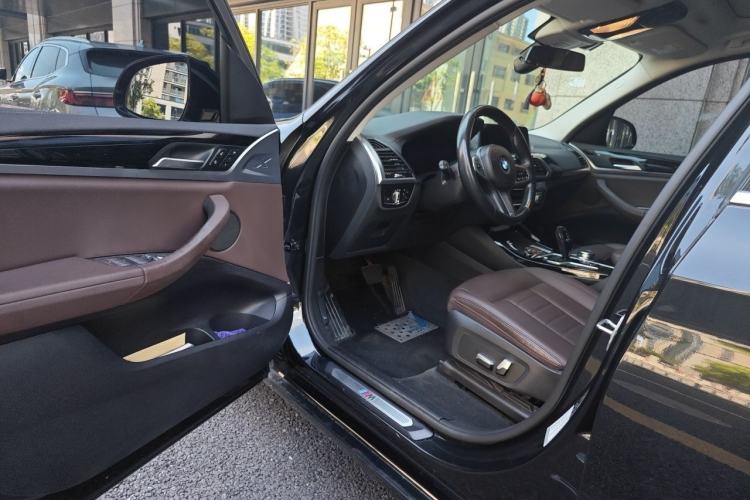 Used BMW X3 2020 xDrive25i M Sport Package Driver Seat